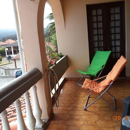 Hospedagem Casa Do Largo Hotel Santo da Serra Exterior photo